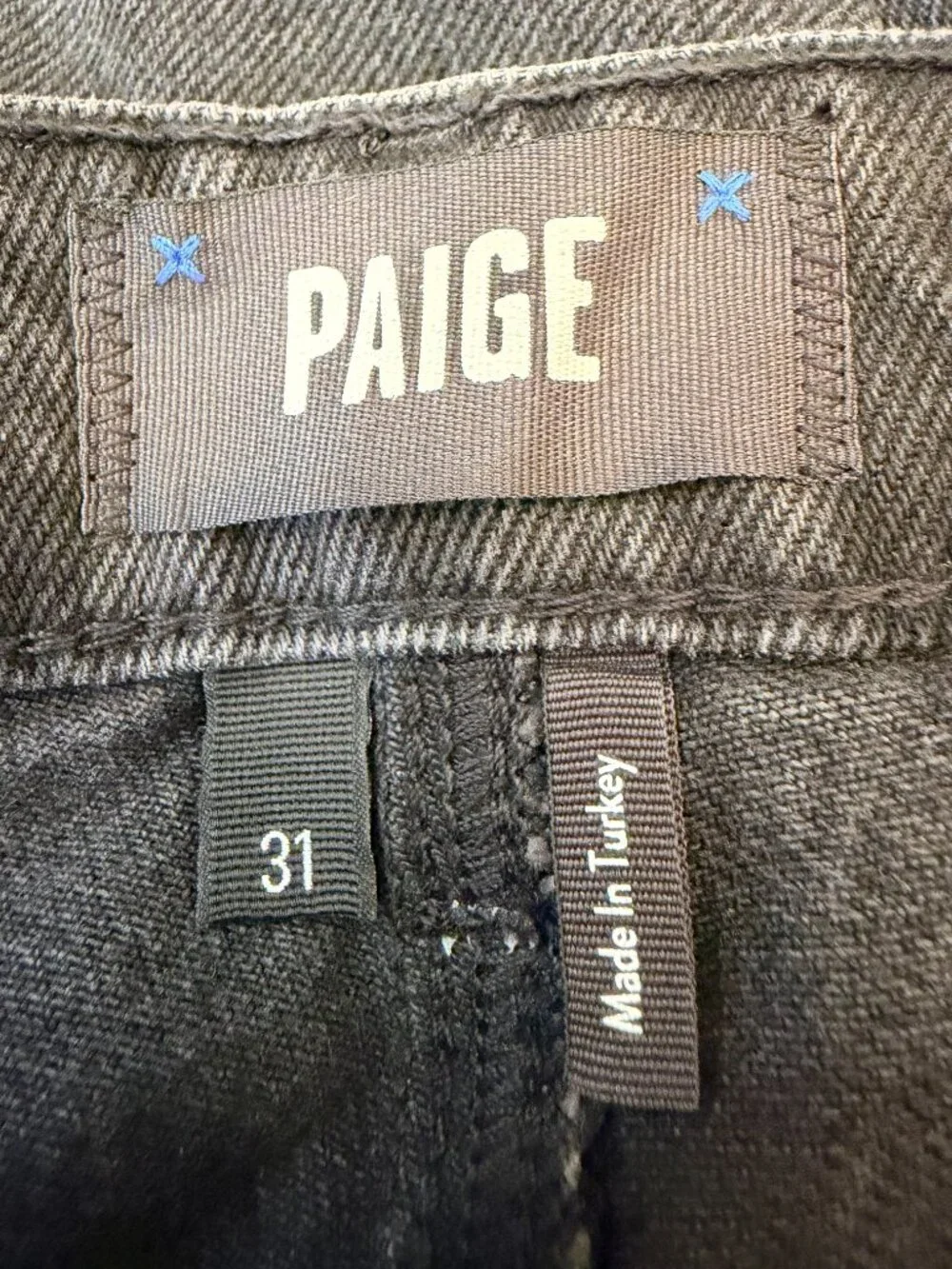 NWT PAIGE Sammy Black Bermuda Shorts Size 31